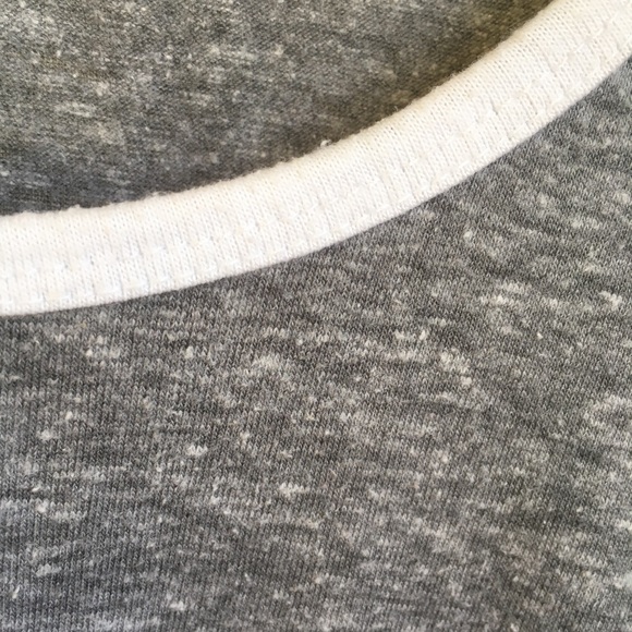 2/$15 ☀️ LulaRoe Perfect Tee Gray - Picture 4 of 4